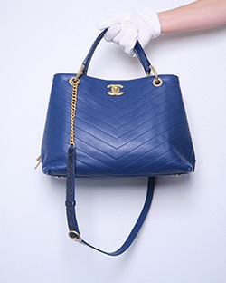 Chanel Chevron Top Handle Shopper, Leather/Python, Blue,25914281, Db, Card
